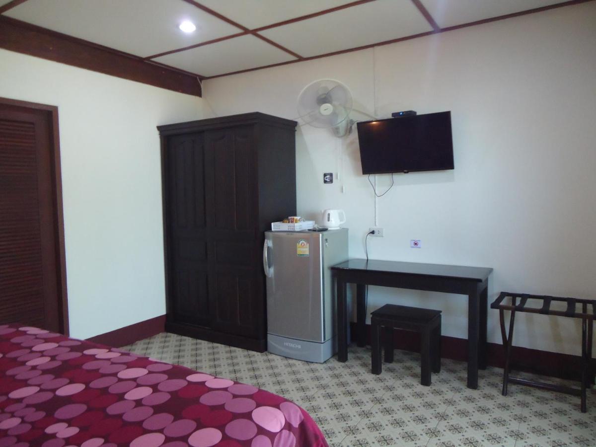קאנום Sea Breeze House, Naiplao Beach מראה חיצוני תמונה