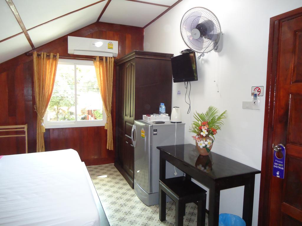 קאנום Sea Breeze House, Naiplao Beach מראה חיצוני תמונה